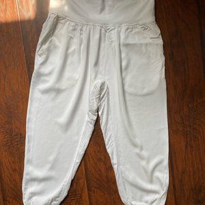 Lululemon Athletica White Women Pants